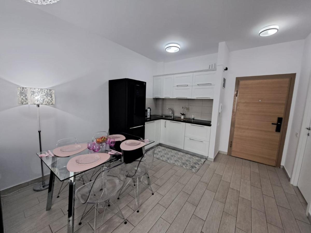 M&A Apartament Mamaianord Exteriör bild